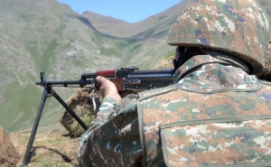 Azerbaijani troops open fire at Armenian positions

