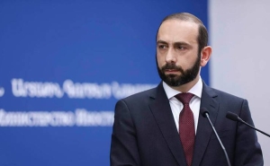 Армения получила ответ Баку на предложения по мирному договору: интервью Аратата Мирзояна информагентству "Арменпресс"