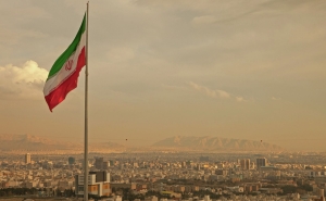 Иран предложил России создать совместные институты для борьбы с санкциями