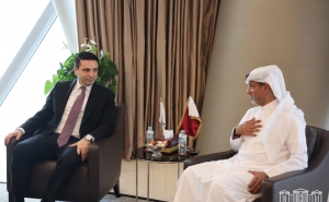 Alen Simonyan Meets with President of Football Association of Qatar