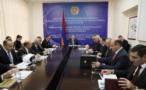Пашиняну представлен доклад о деятельности Водного комитета за 2022 год
