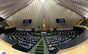 В парламенте Ирана пообещали ответить на атаку дронов на объект в Исфахане