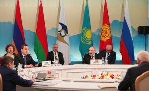 Nikol Pashinyan participates in the narrow-format session of the Eurasian Intergovernmental Council