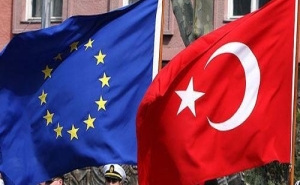 ЕС направил в Турцию спасательную группу