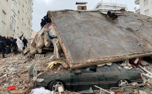 Another quake jolts Turkey, also felt in Armenia