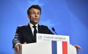 French president rules out fighter jet supplies to Ukraine in near future