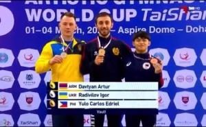 Артур Давтян выиграл золото Кубка мира по спортивной гимнастике в Дохе
