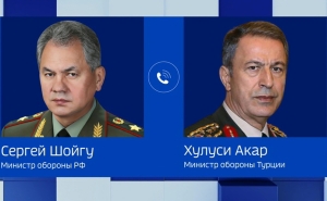 Главы Минобороны РФ и Турции обсудили урегулирование в Сирии и Нагорном Карабахе