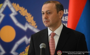 Секретарь Совбеза Армении посетит Словакию и Молдову