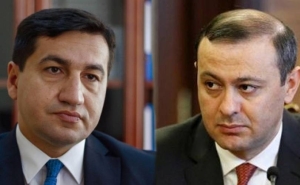 Секретарь Совбеза Армении встретится с помощником президента Азербайджана
