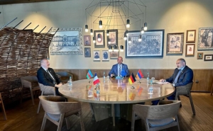 В Молдове проходит трехсторонняя встреча Пашинян-Алиев-Мишель