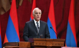 Президент Армении поздравил президента Республики Корея с Днем независимости
