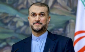 Глава МИД Ирана отбыл с визитом в Саудовскую Аравию